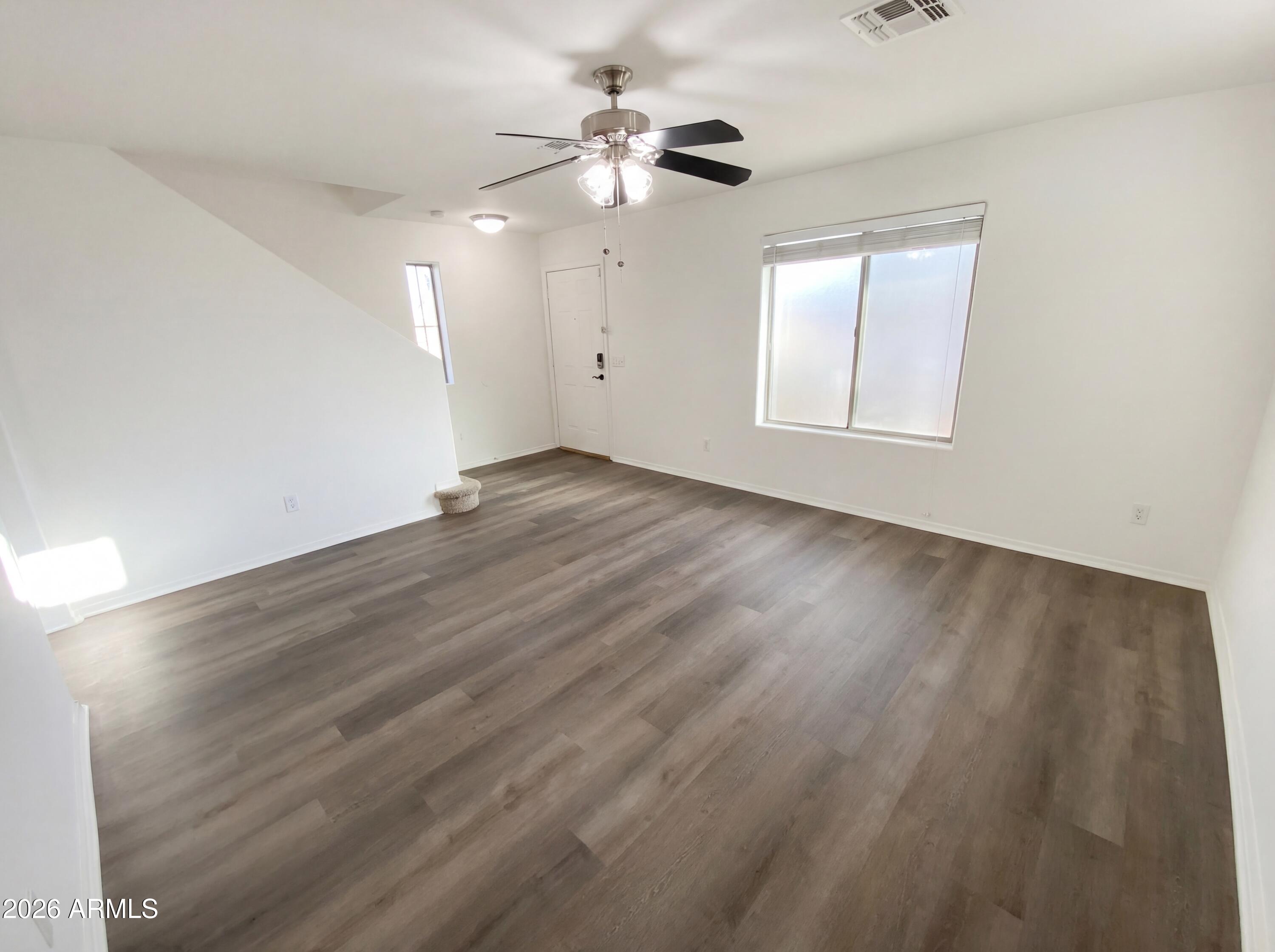 17434 W VENTURA Street