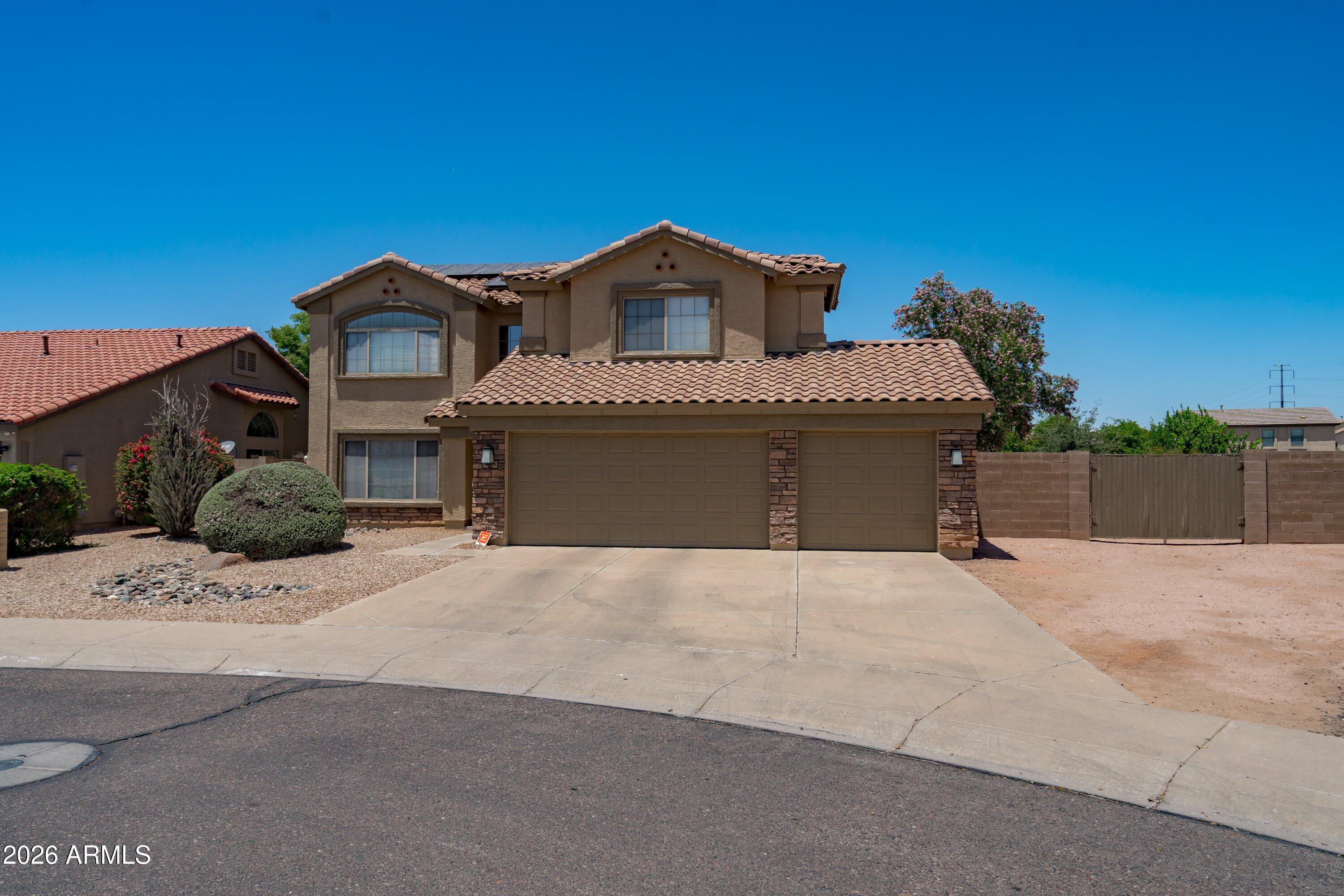 4924 W PEDRO Lane