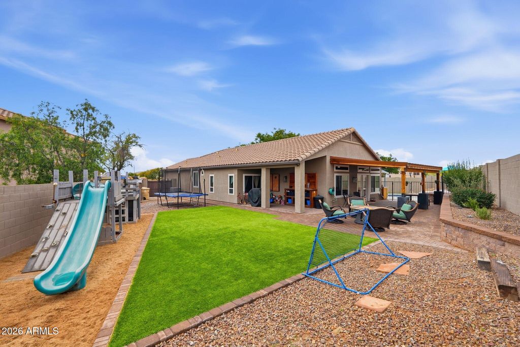 Photo of 40833 N Mantle Court, Anthem, AZ 85086 (MLS # 6987094)