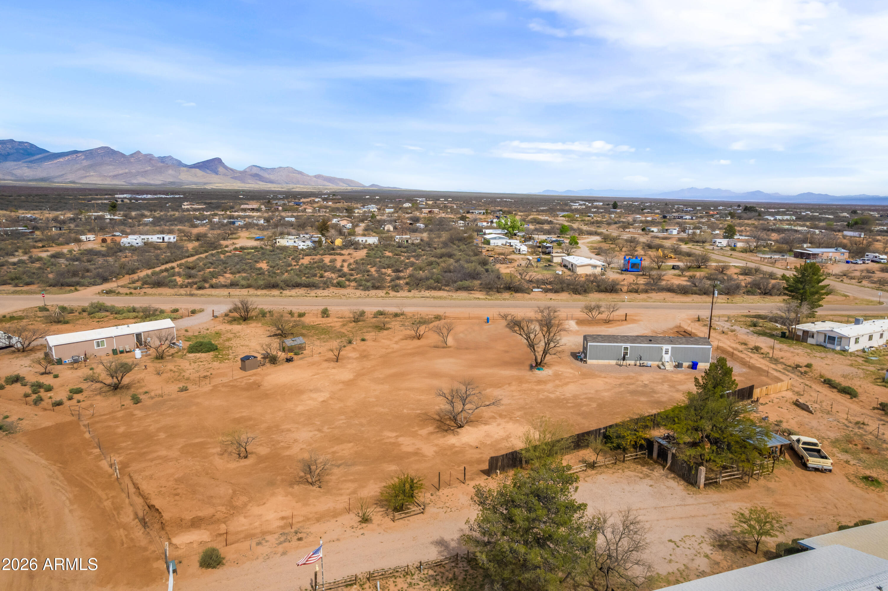 318 E Camino De Tundra --