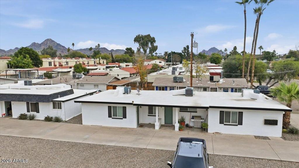 Photo of 920 E Montebello Avenue, Phoenix, AZ 85014 (MLS # 6977076)