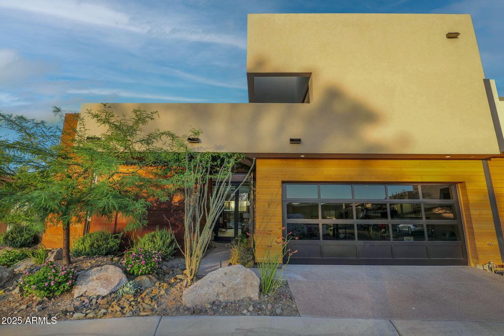 Photo of 6525 E Cave Creek Road #1, Cave Creek, AZ 85331 (MLS # 6940326)