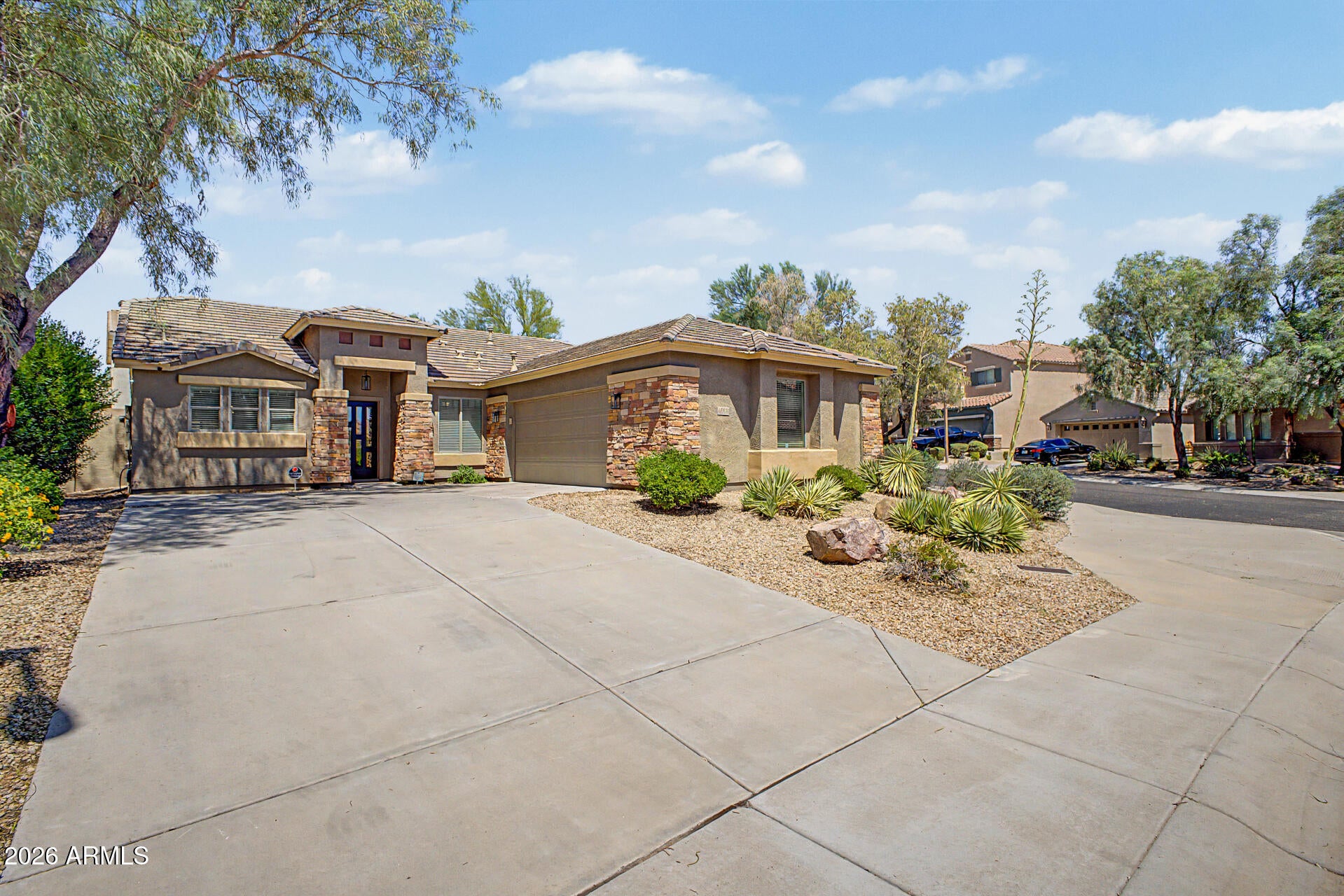 4038 E EXPEDITION Way