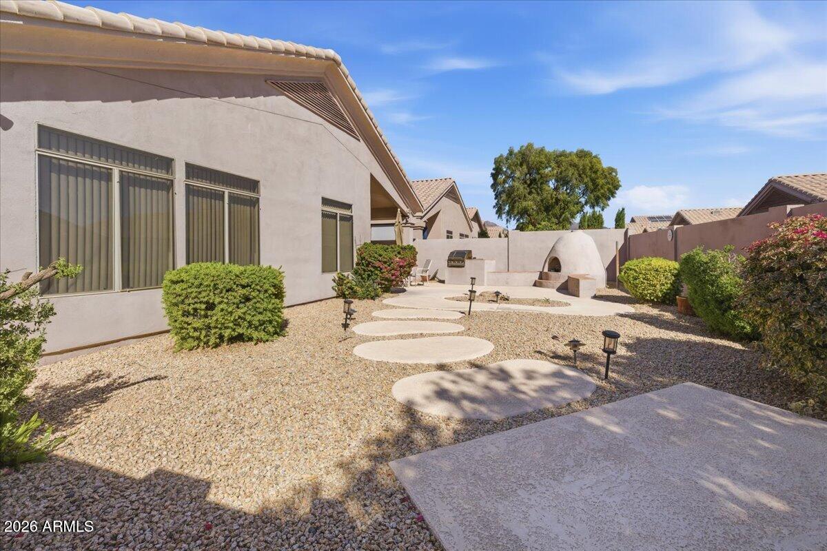 8085 E THERESA Drive