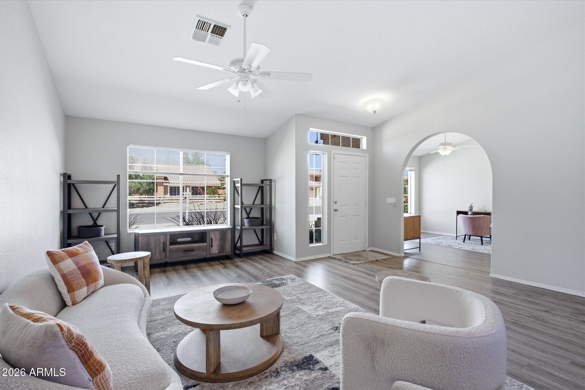 2865 E HERMOSA VISTA Drive