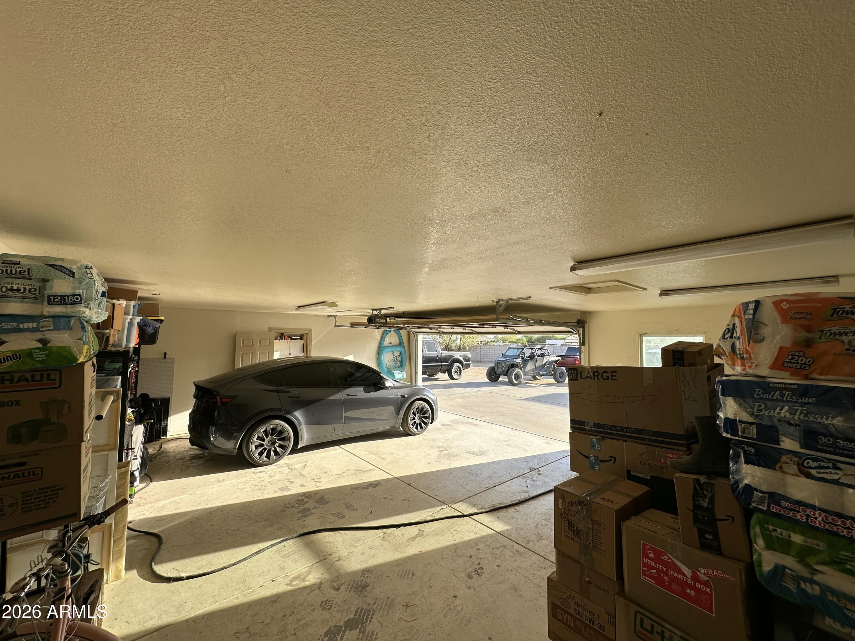 23019 W DURANGO Street
