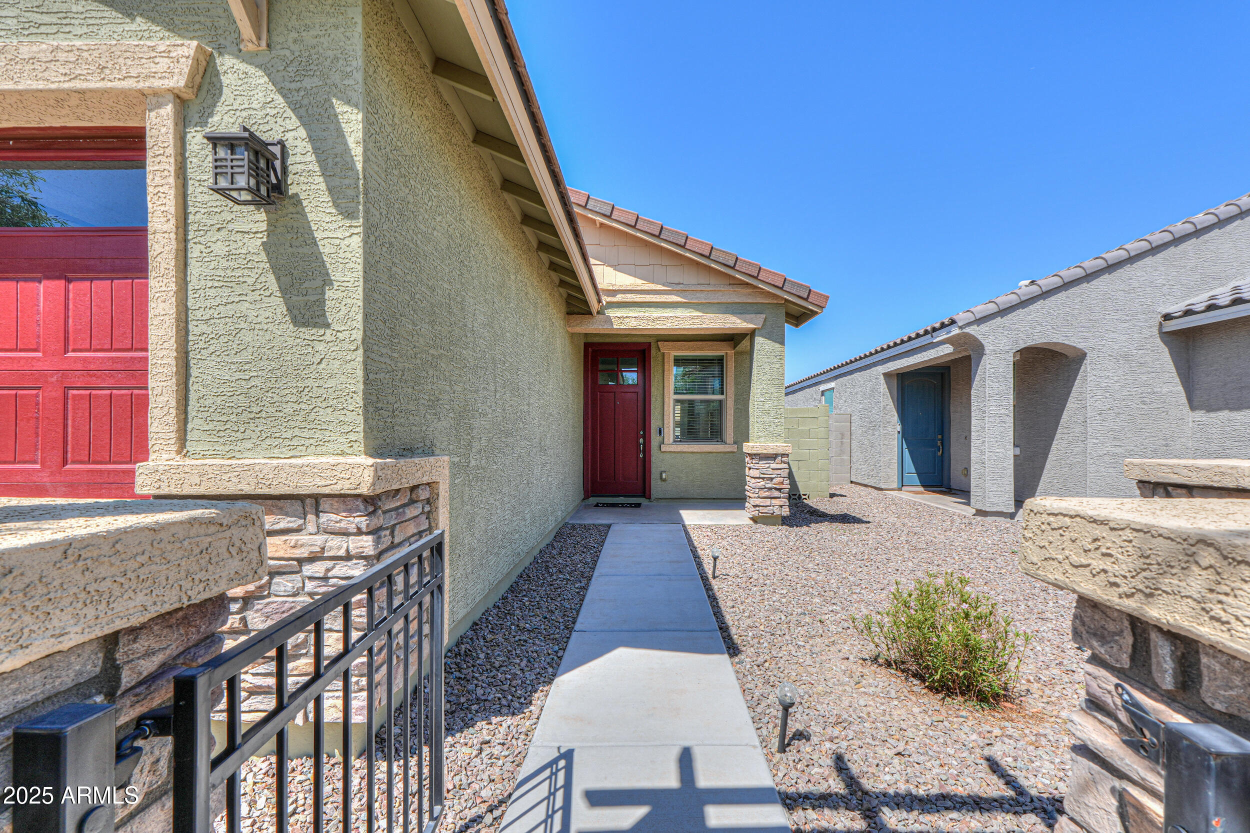 40452 W SHAVER Drive