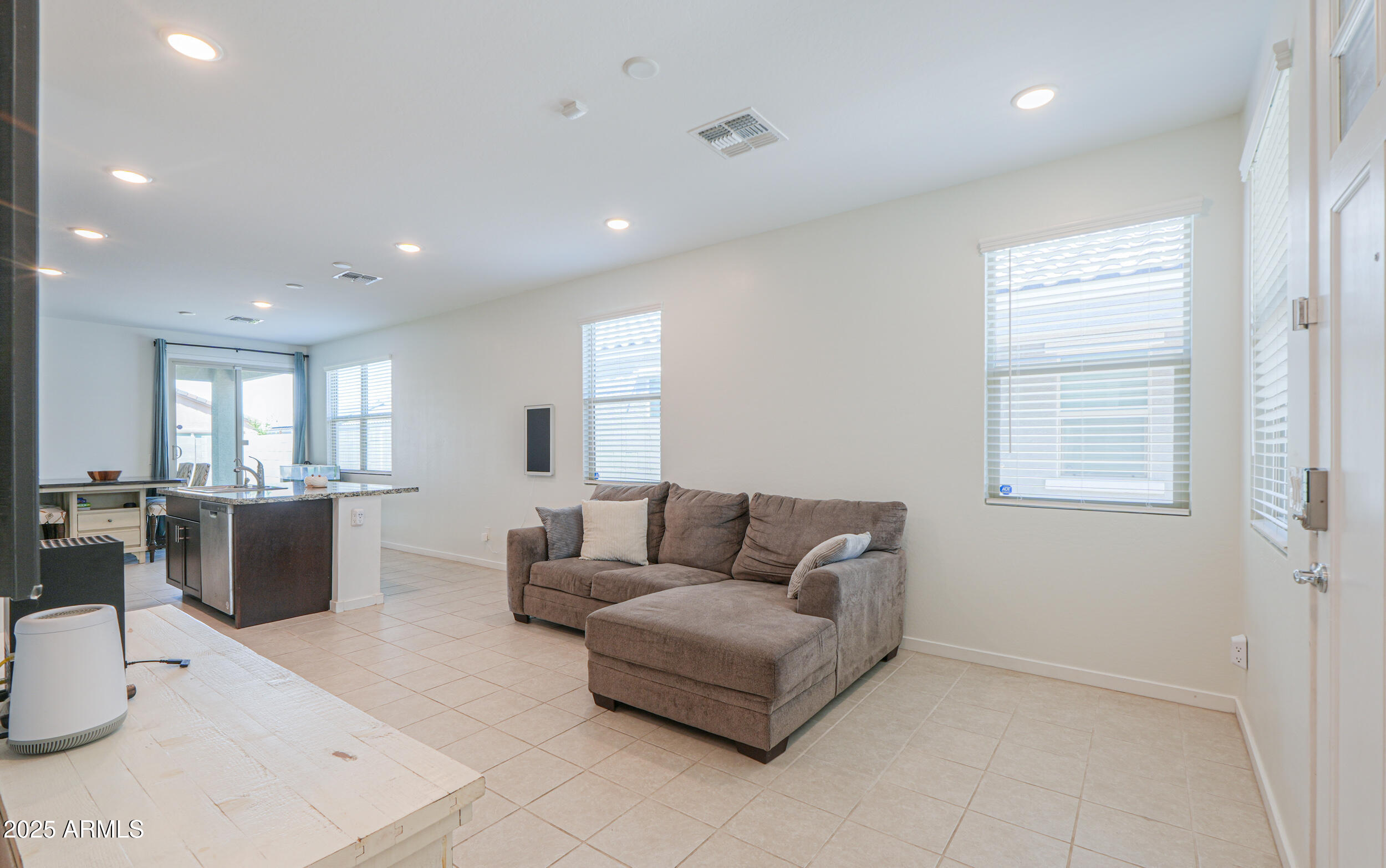 40452 W SHAVER Drive