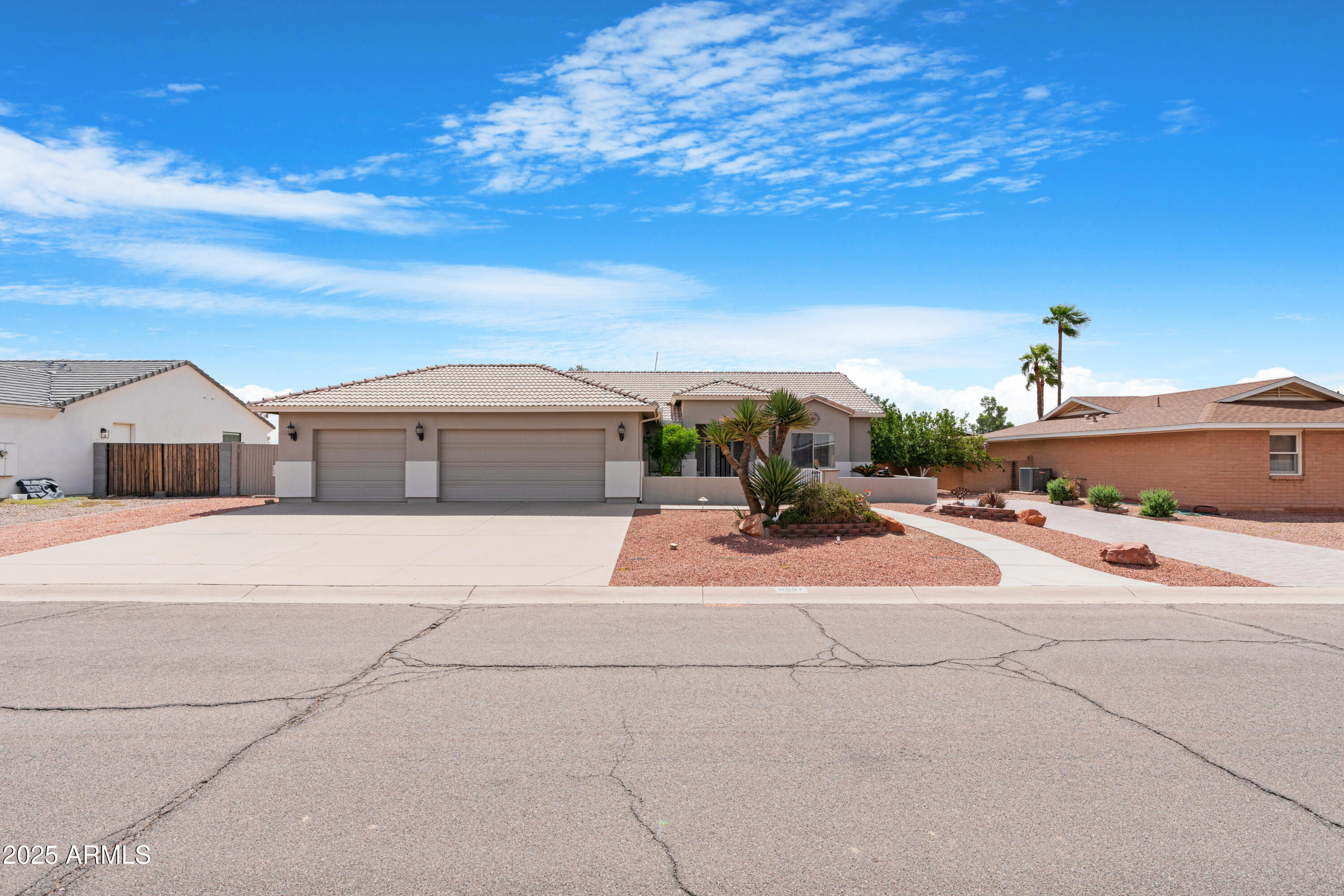 8557 W ROYAL BLACKHEATH Drive