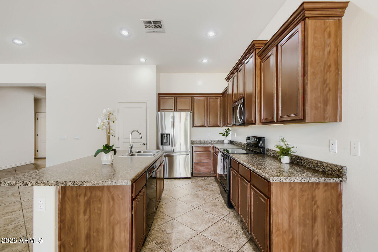18188 W PARADISE Lane