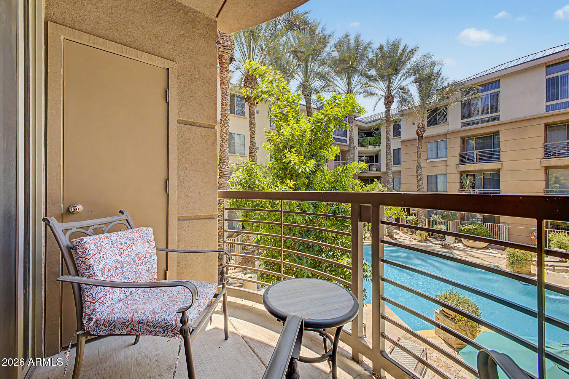 1701 E COLTER Street 221