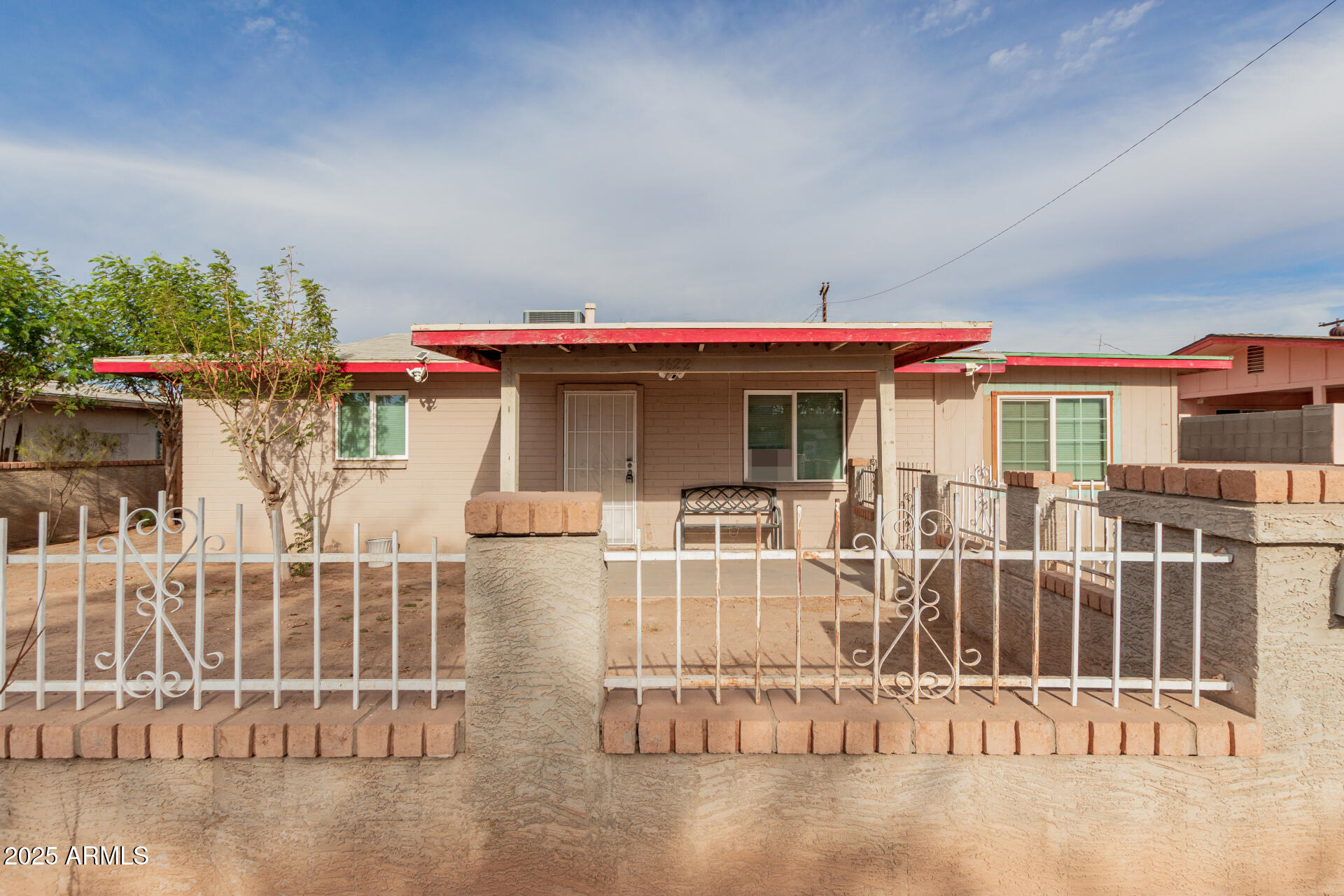 Homes 2 3622 W SUNLAND Avenue