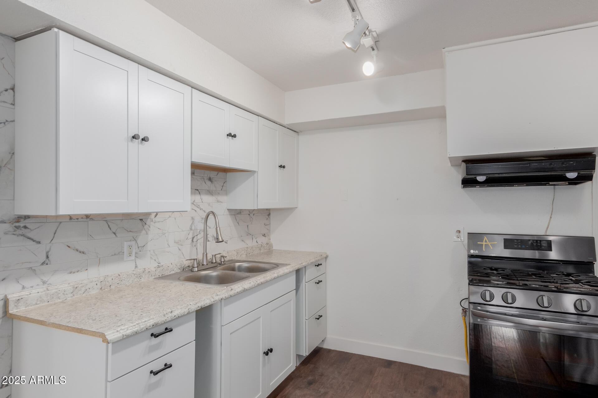 Homes 4 3622 W SUNLAND Avenue