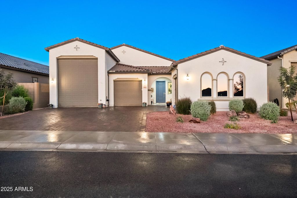 Photo of 3025 N 200th Avenue, Buckeye, AZ 85396 (MLS # 6926529)