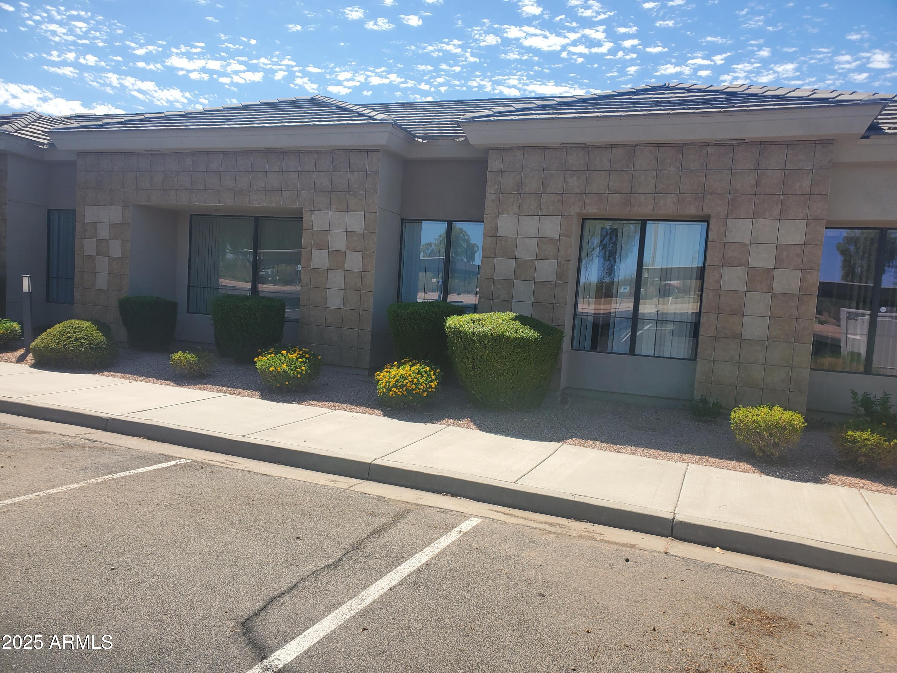 7165 E University Drive 171