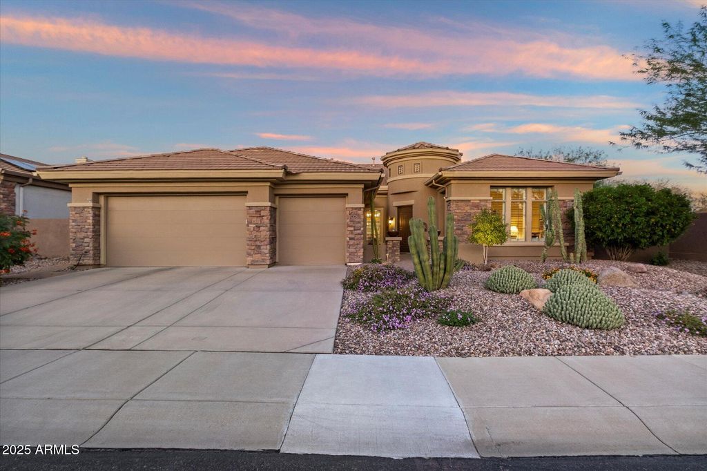 Photo of 40607 N Candlewyck Lane, Anthem, AZ 85086 (MLS # 6941698)