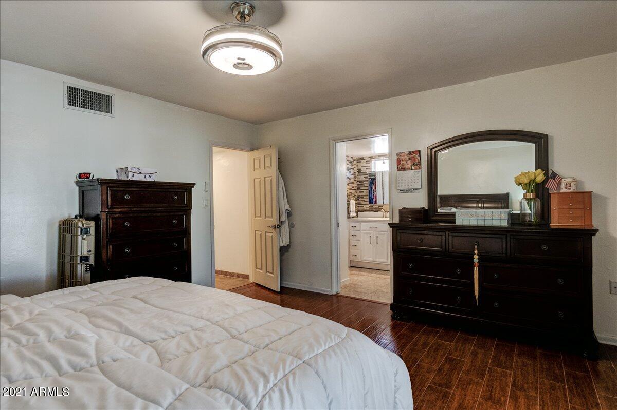 VILLAGE MEADOWS ESTATES - Residential