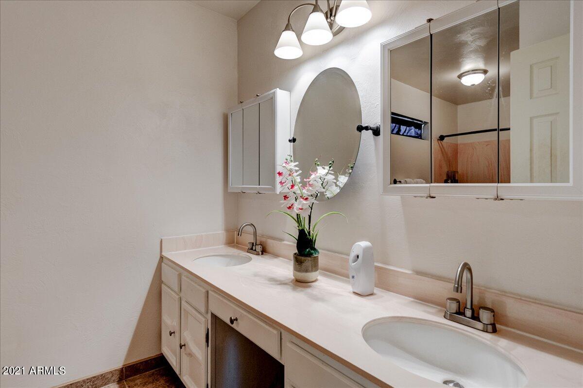 VILLAGE MEADOWS ESTATES - Residential