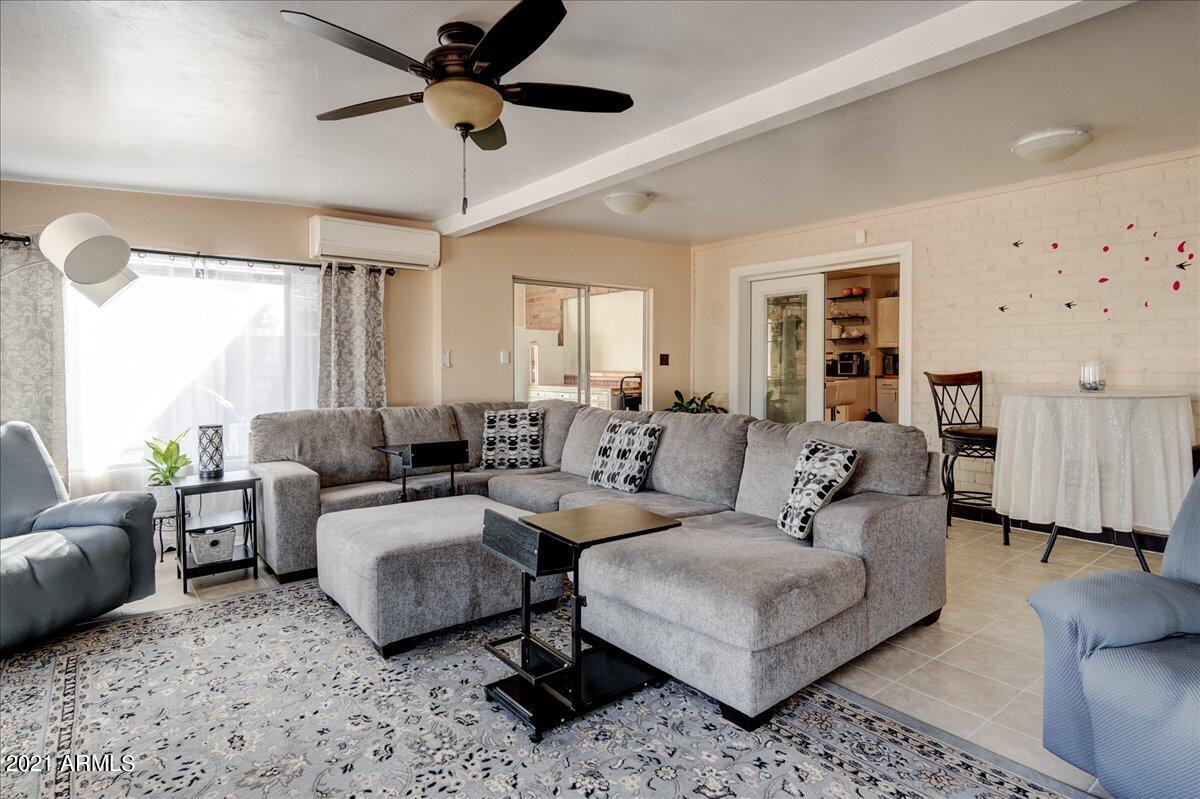 VILLAGE MEADOWS ESTATES - Residential