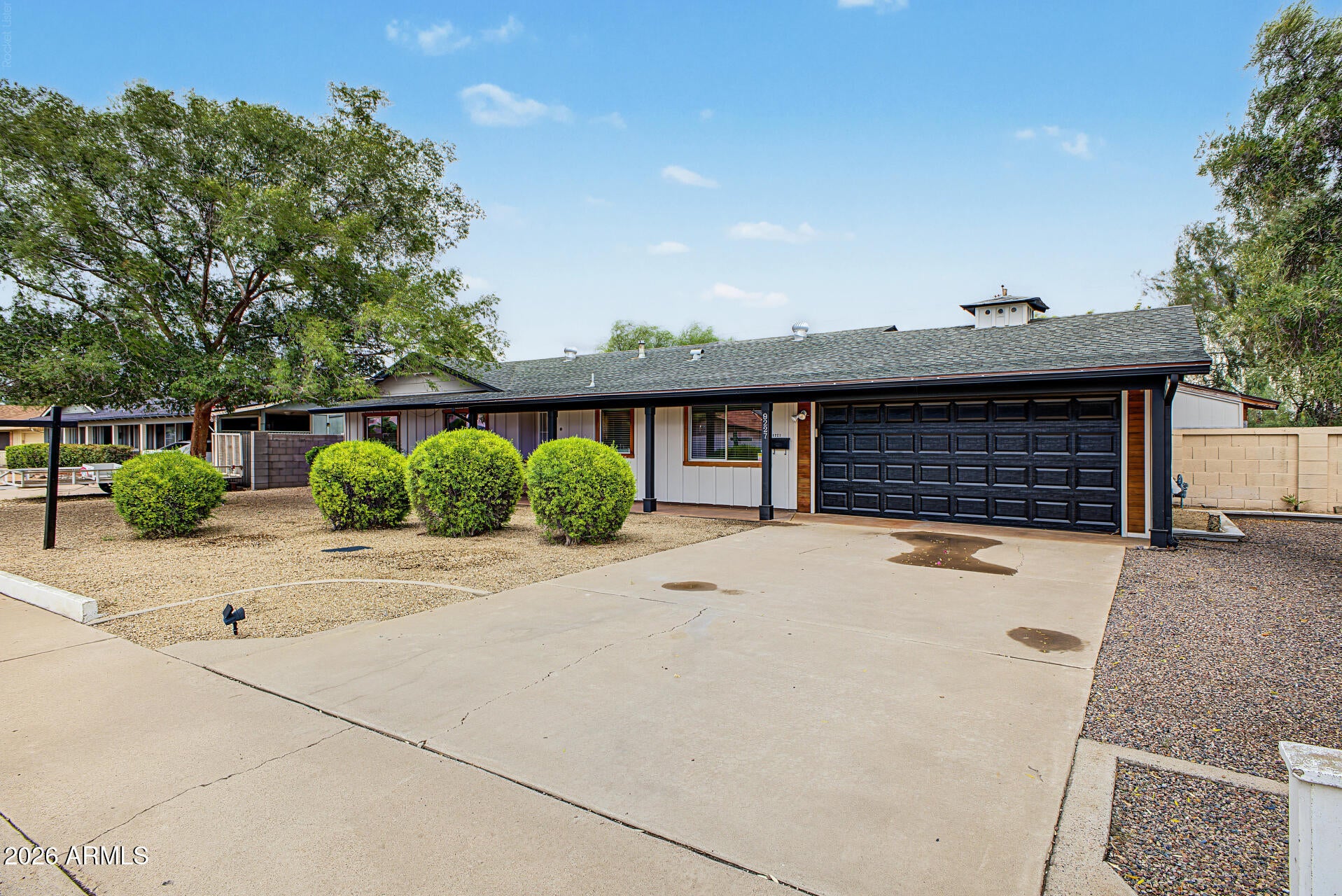 8227 E OSBORN Road