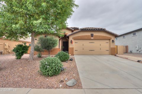 Single Family Residence in Casa Grande AZ 2049 THUNDERBIRD Avenue.jpg