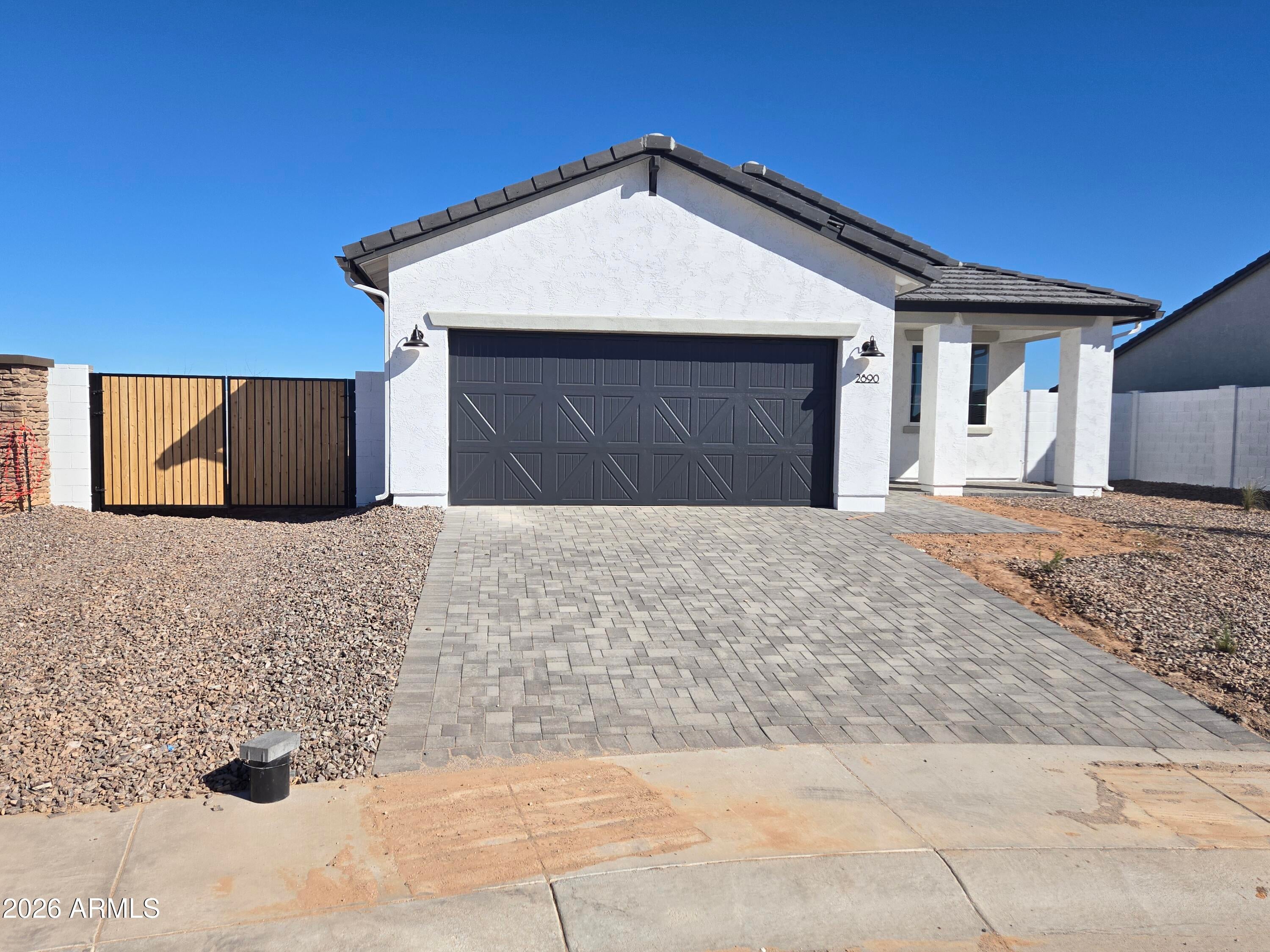 2890 N Arroyo Grande Avenue