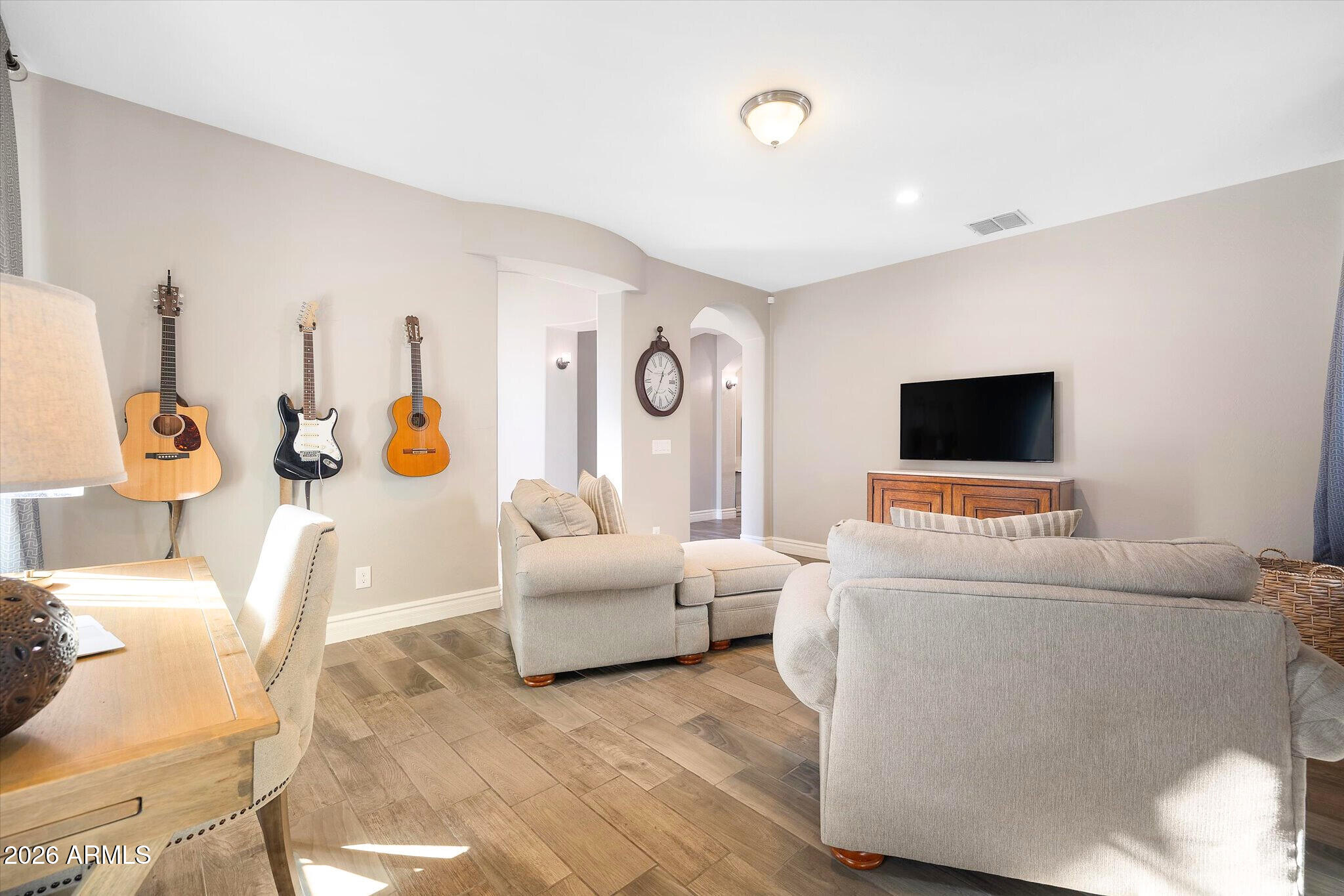 4422 E GRAND CANYON Drive