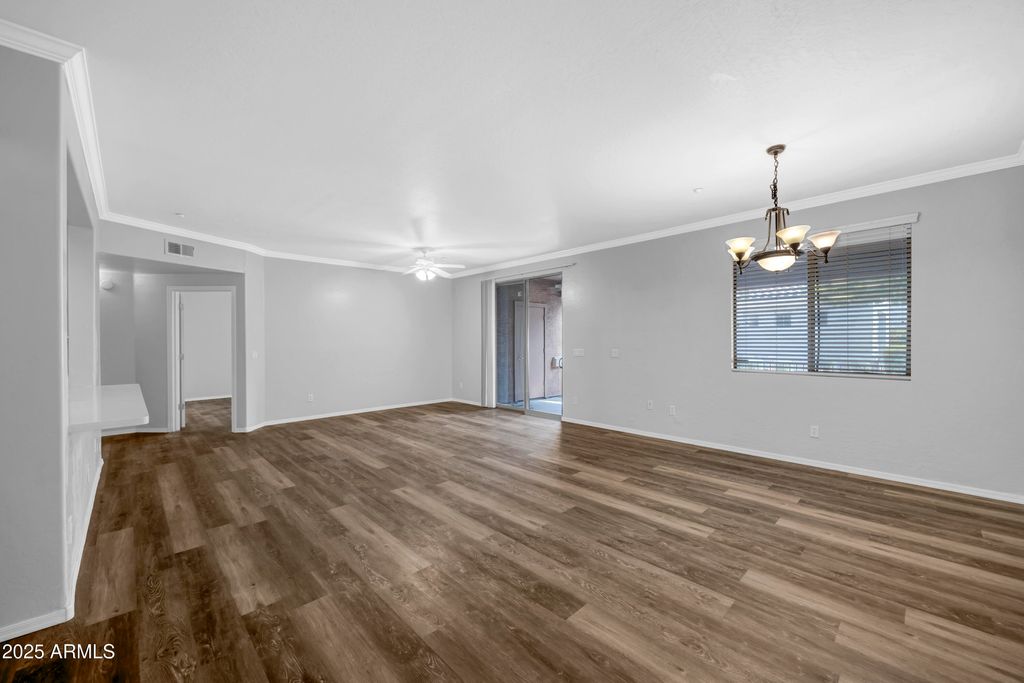 Photo of 955 E Knox Road #110, Chandler, AZ 85225 (MLS # 6931107)