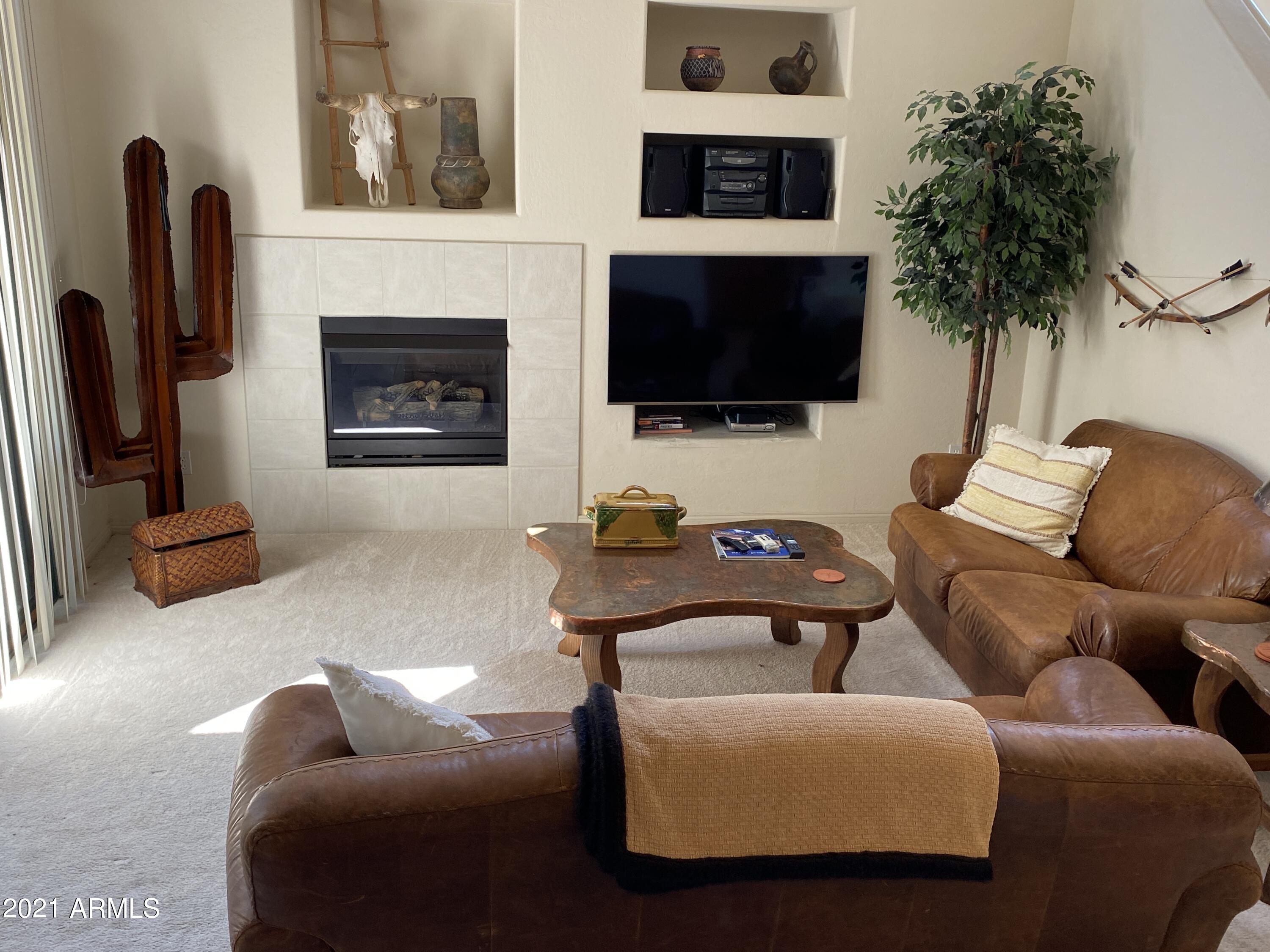 19550 N GRAYHAWK Drive 1024