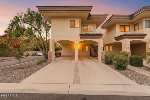 Photo of 3235 E Camelback Road #211, Phoenix, AZ 85018 (MLS # 7011226)