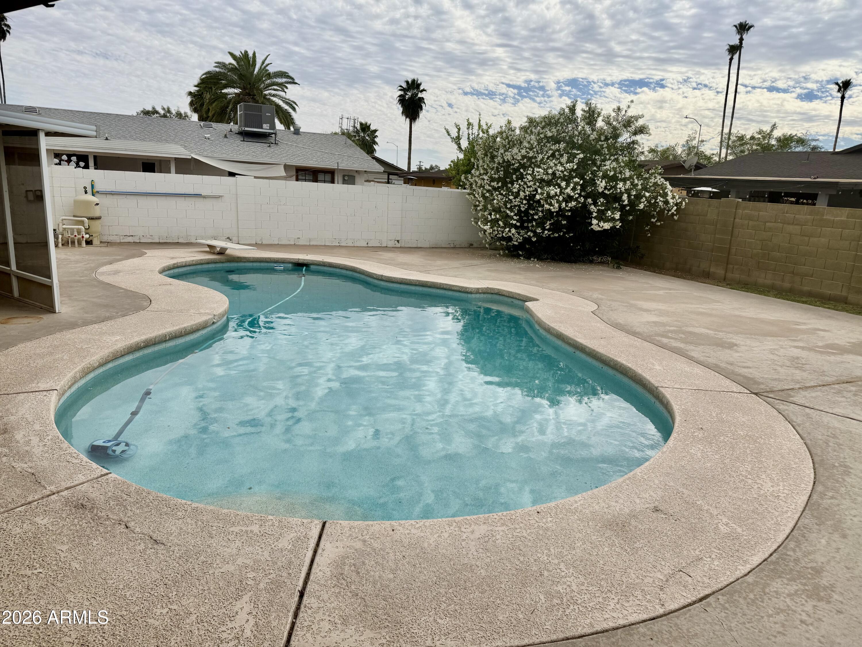 1030 E FAIRFIELD Street