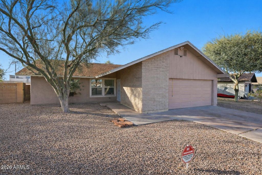 Photo of 5517 W Zoe Ella Way, Glendale, AZ 85306 (MLS # 6962814)