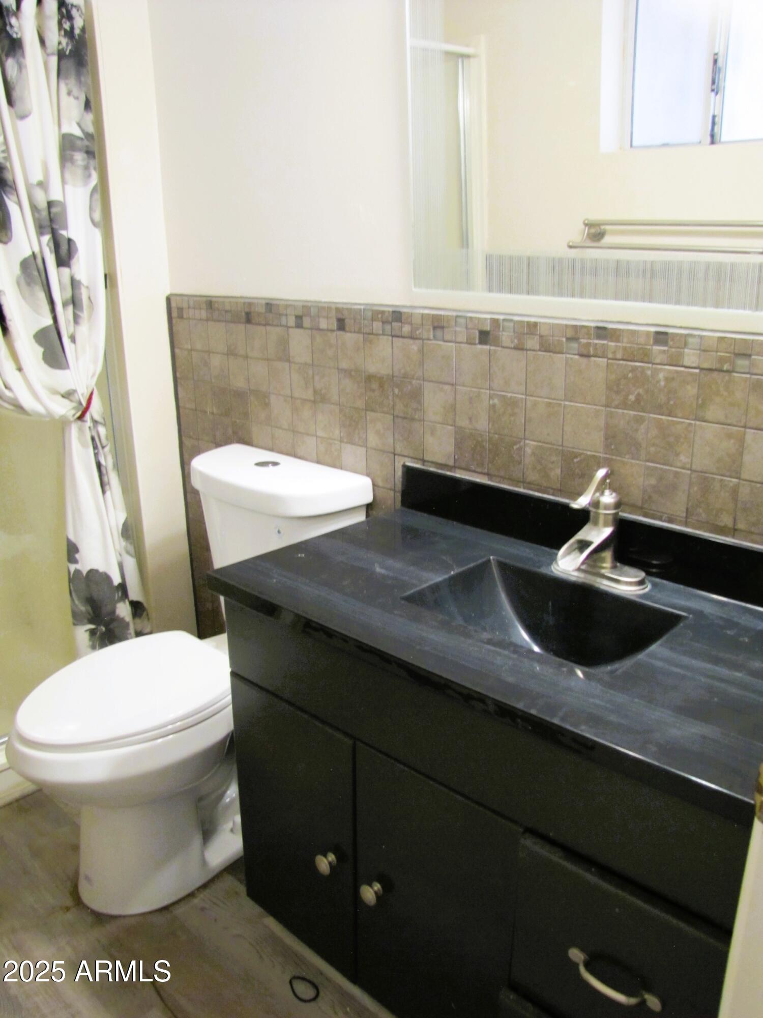 VILLAGE MEADOWS ESTATES - Residential Lease