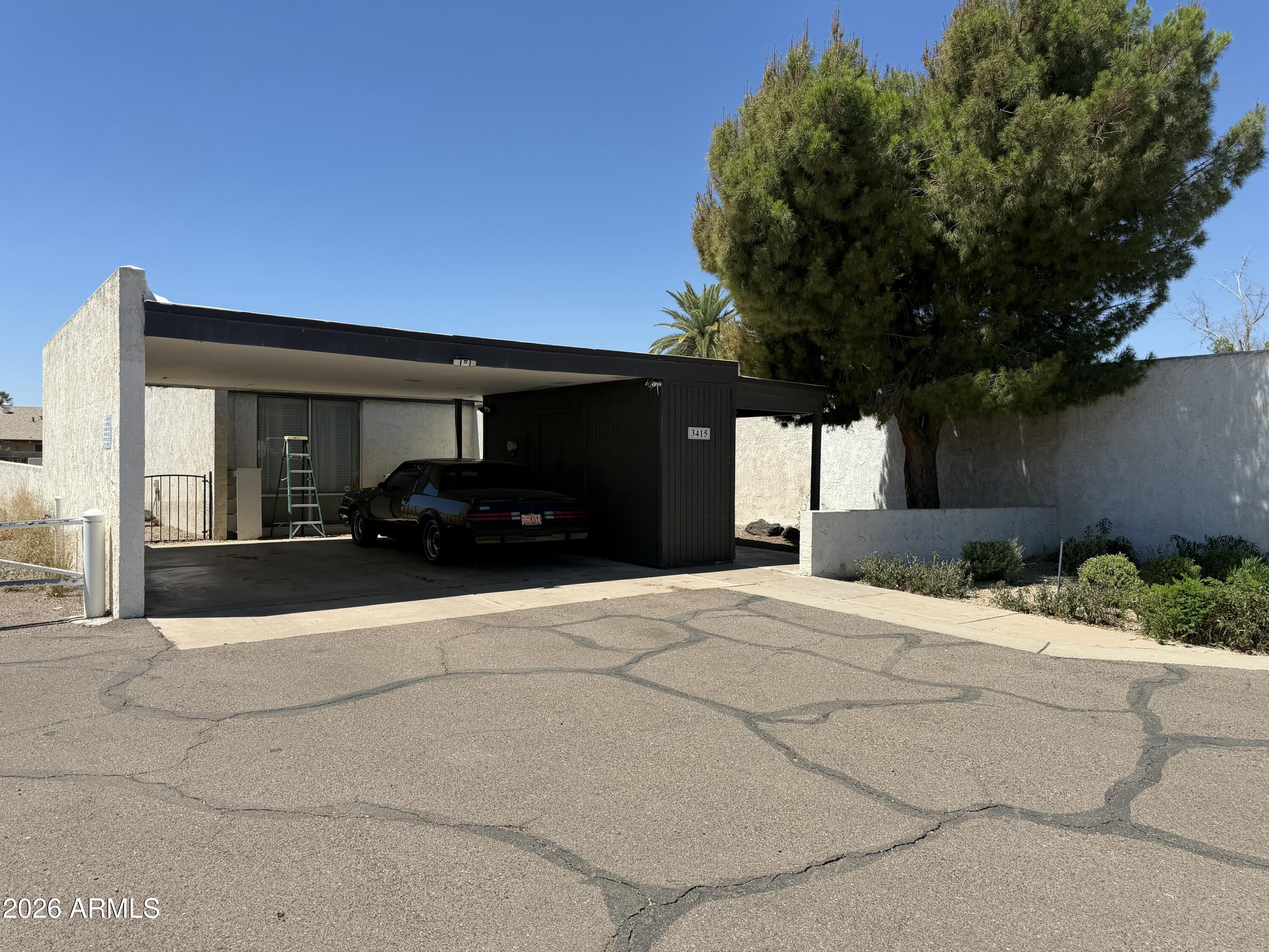 3415 W CITRUS Way