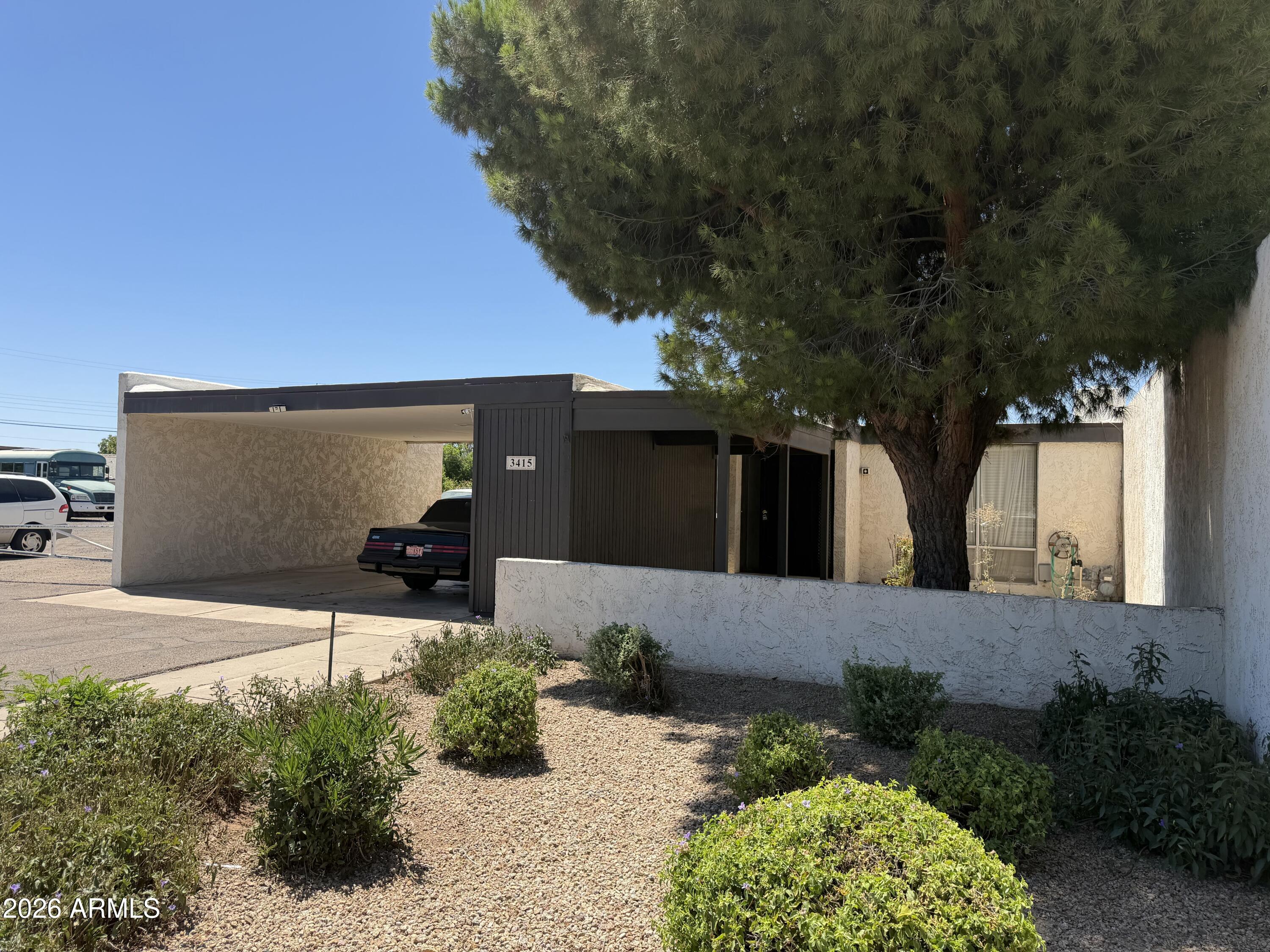 3415 W CITRUS Way