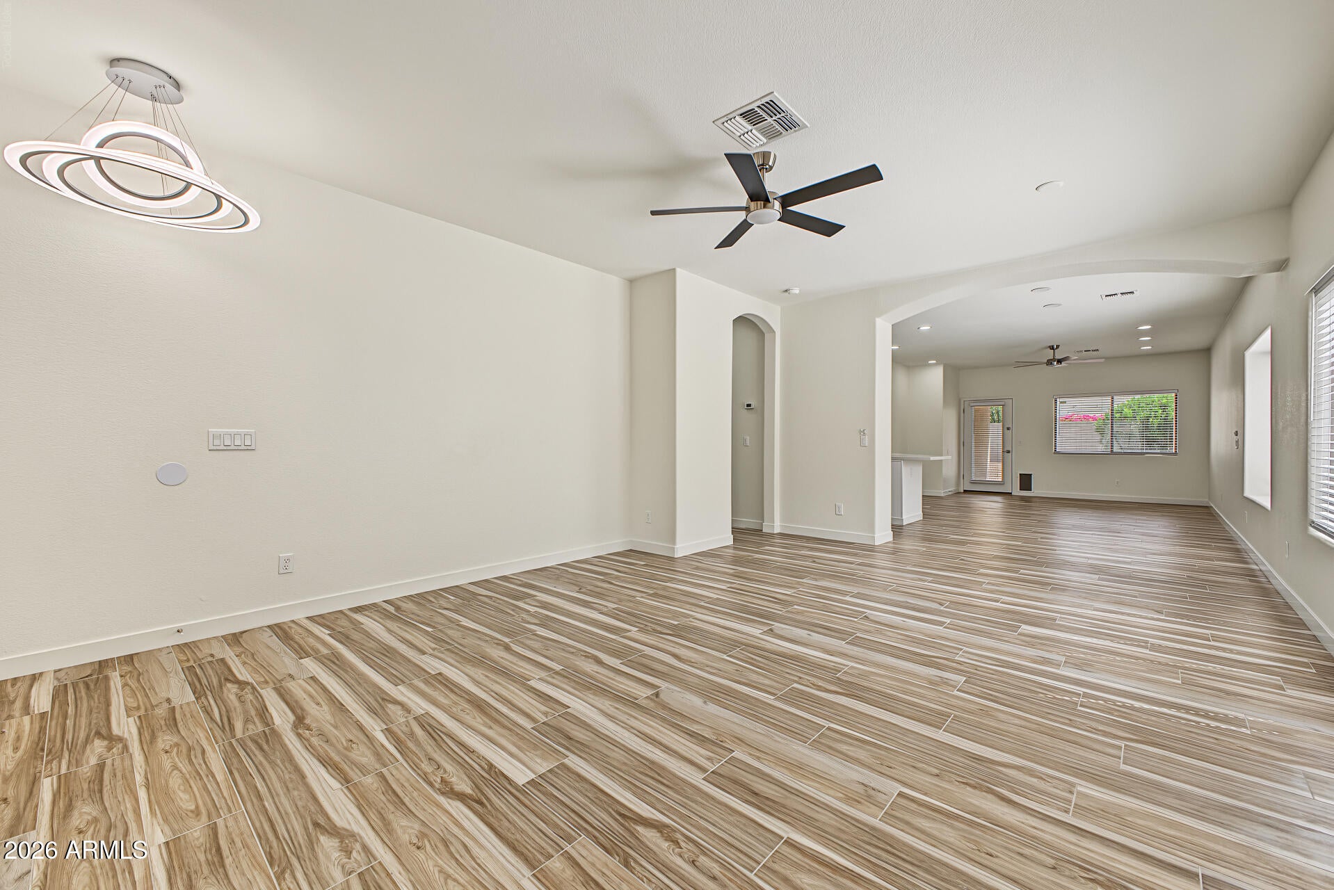 4141 N DANIA Court