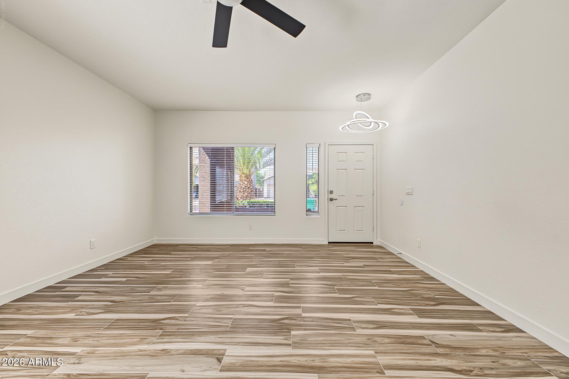 4141 N DANIA Court