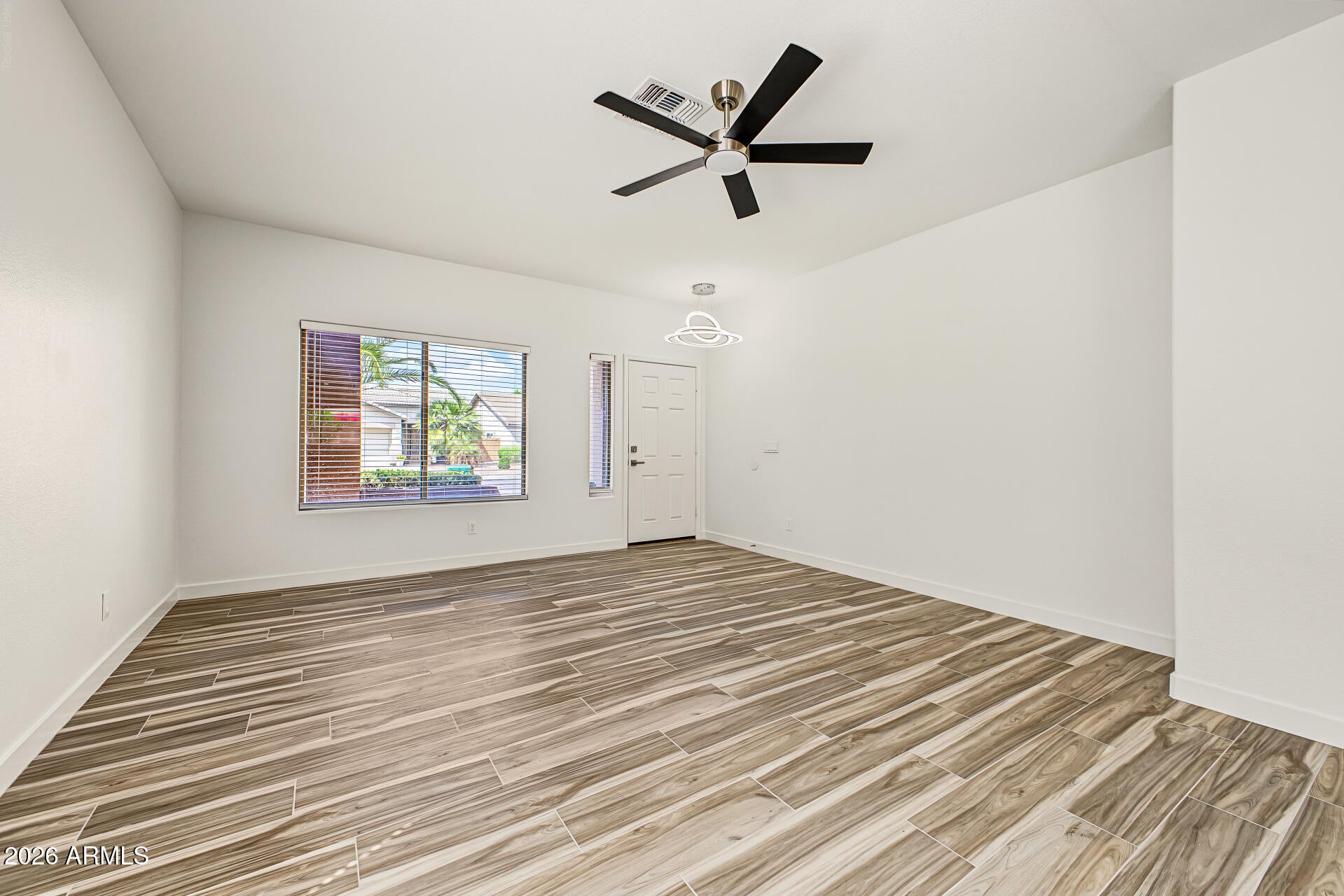4141 N DANIA Court