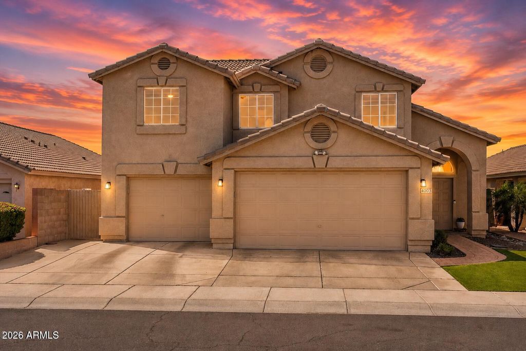 Photo of 4003 W Rose Garden Lane, Glendale, AZ 85308 (MLS # 7013713)