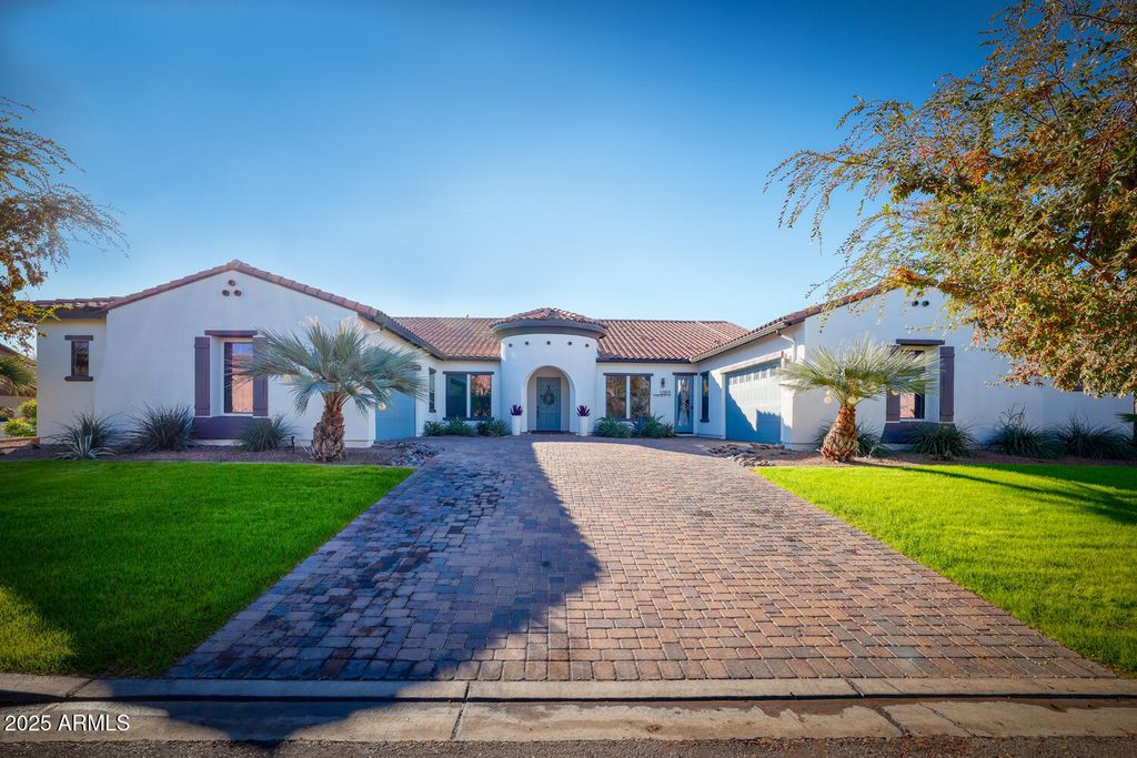 Photo of 17891 E Bronco Court, Queen Creek, AZ 85142 (MLS # 6958584)