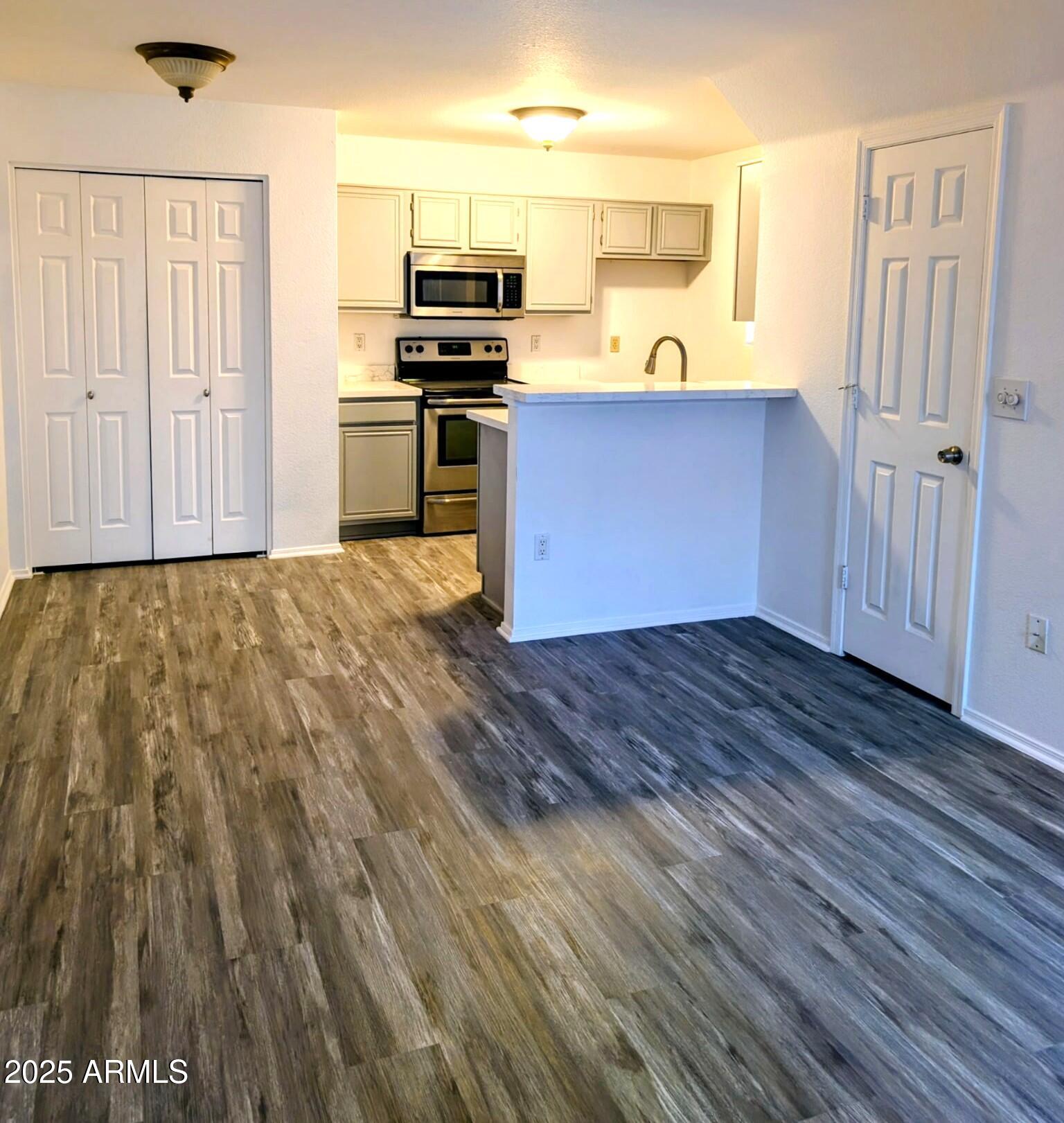 2301 E UNIVERSITY Drive 505