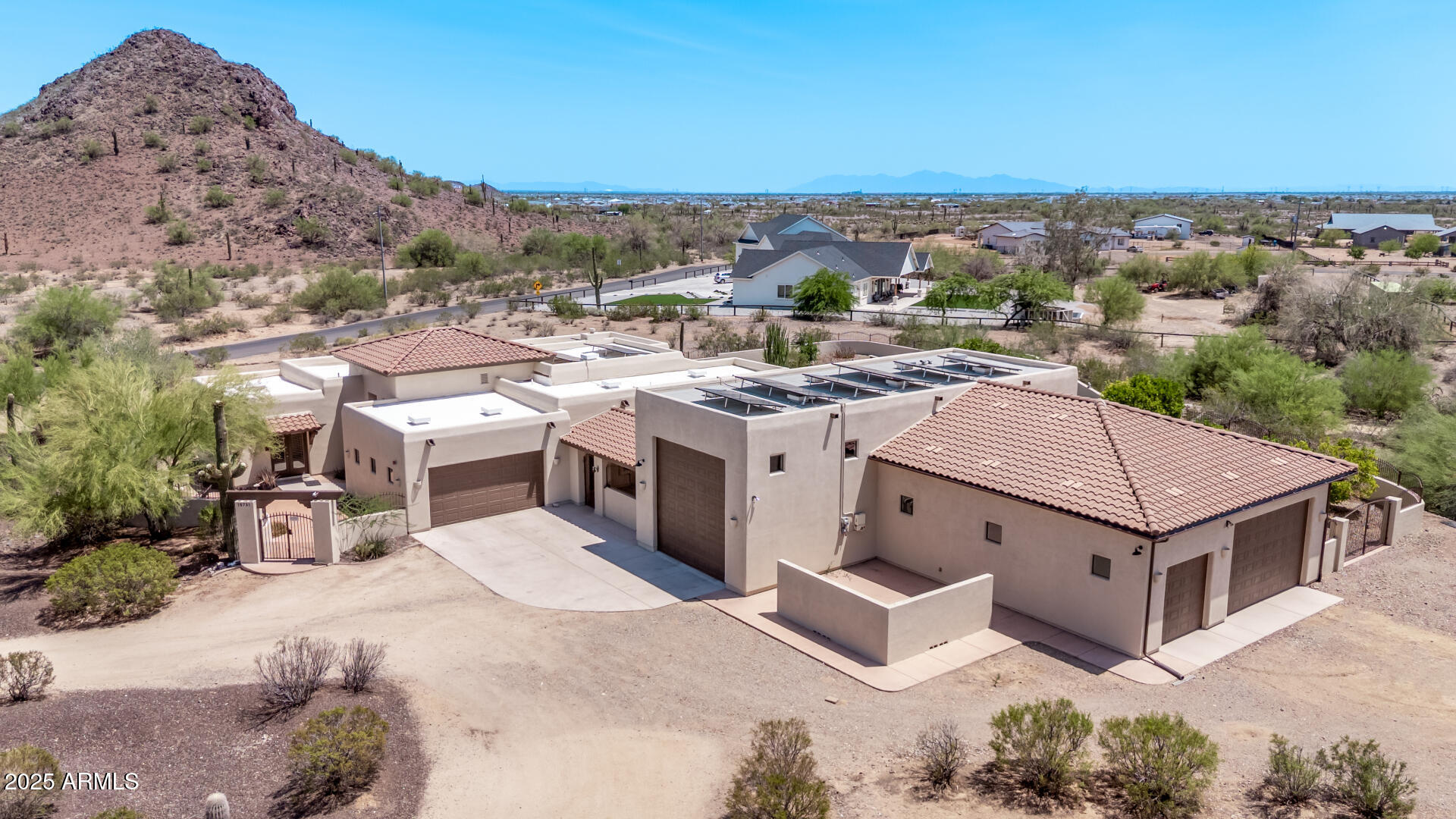 15731 W DESERT VISTA Trail
