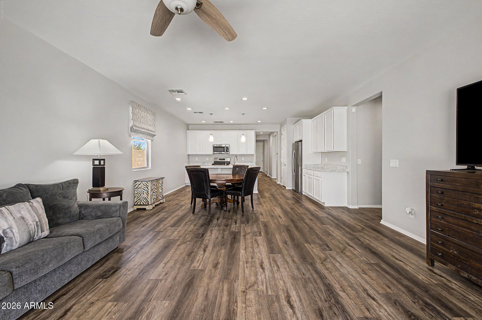 1643 N HESTER Trail