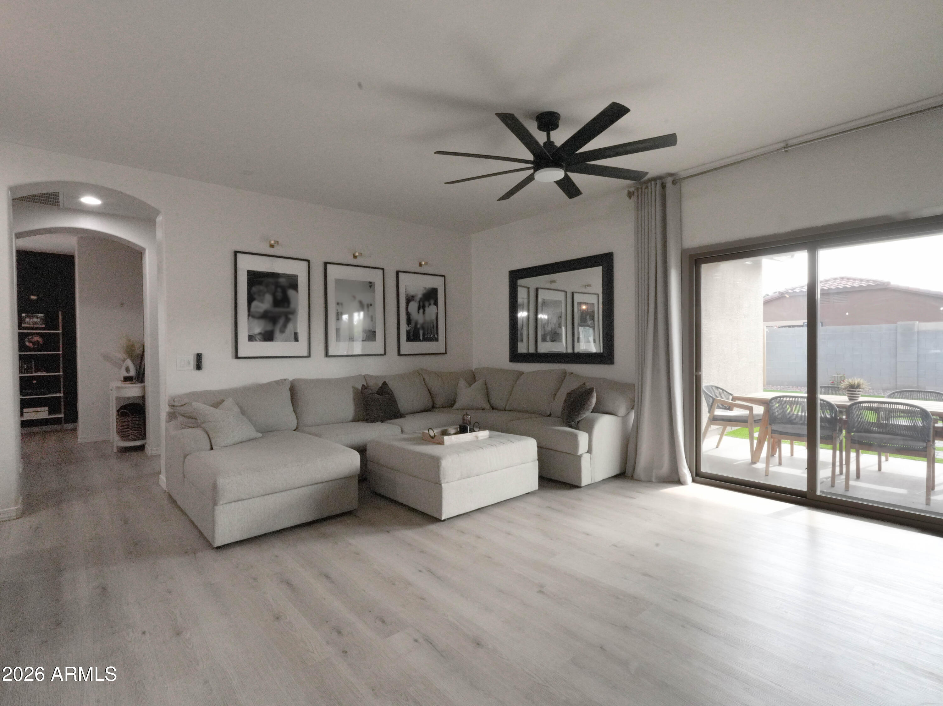 915 W SISSO TREE Avenue