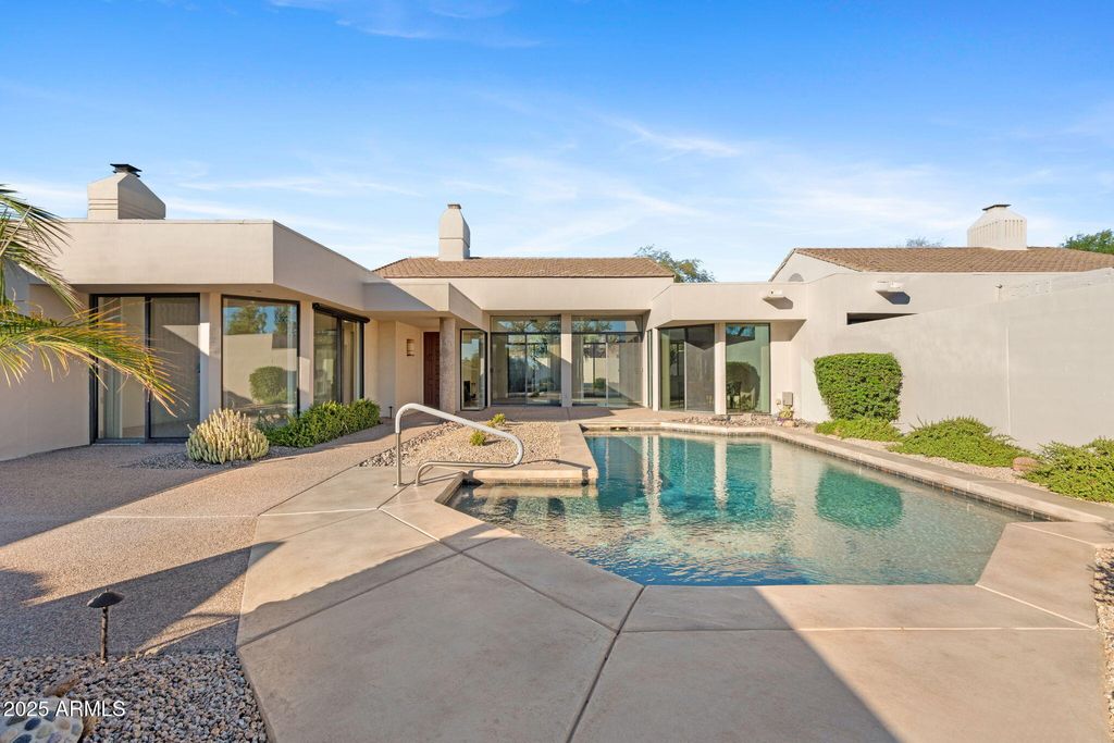 Photo of 8510 E Vista Bonita Drive, Scottsdale, AZ 85255 (MLS # 6924086)