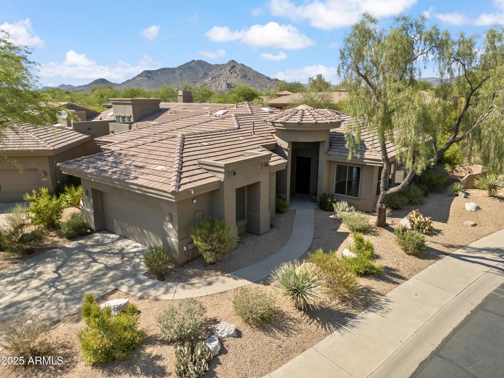 Photo of 7370 E Sunset Sky Circle, Scottsdale, AZ 85266 (MLS # 6903482)