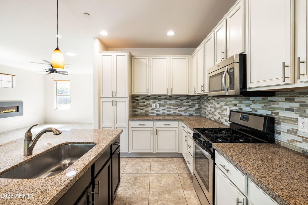 Photo of 6231 E Mark Way #33, Cave Creek, AZ 85331 (MLS # 6936338)