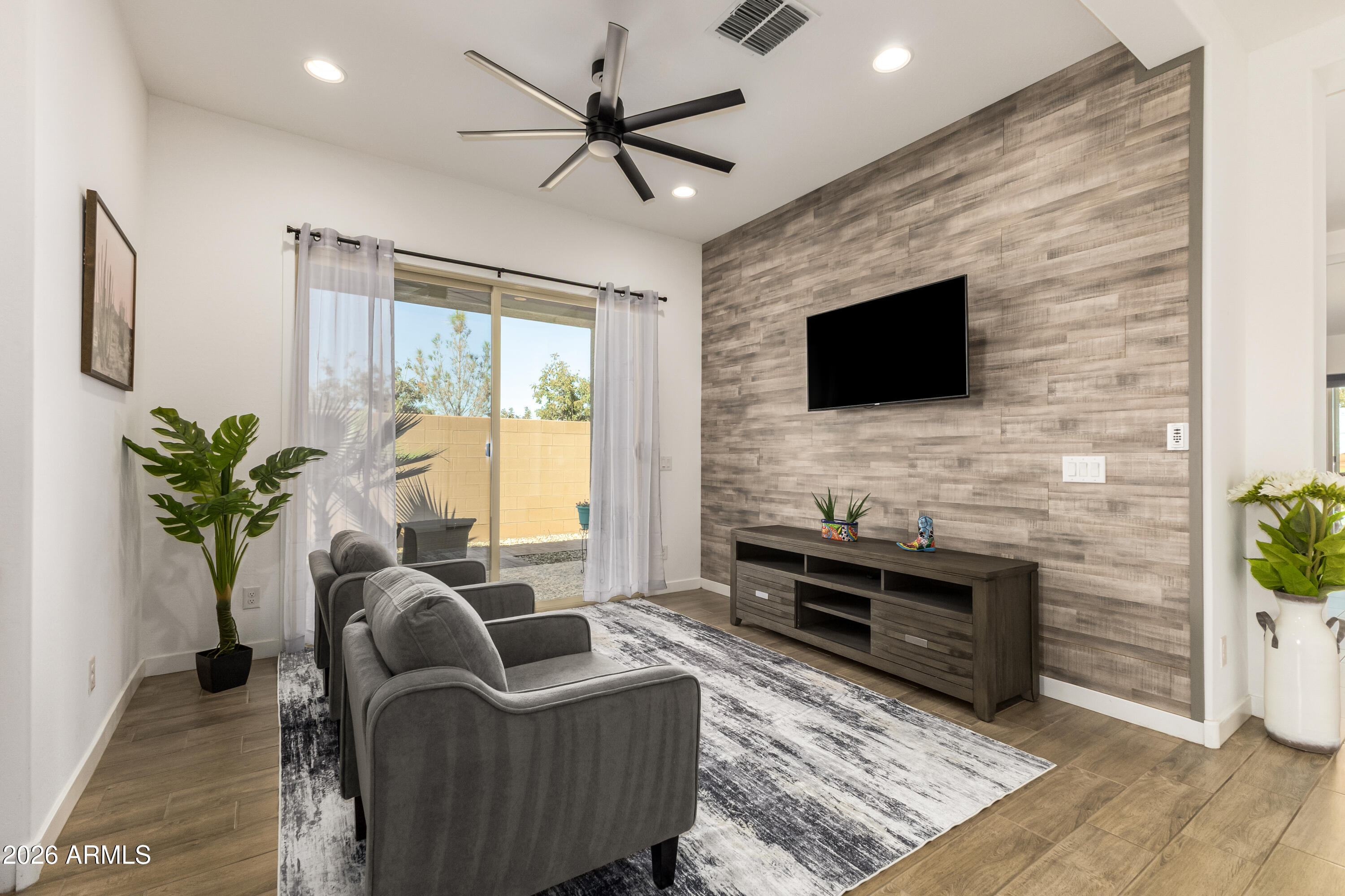 17276 W AUBREY Lane 17276 W