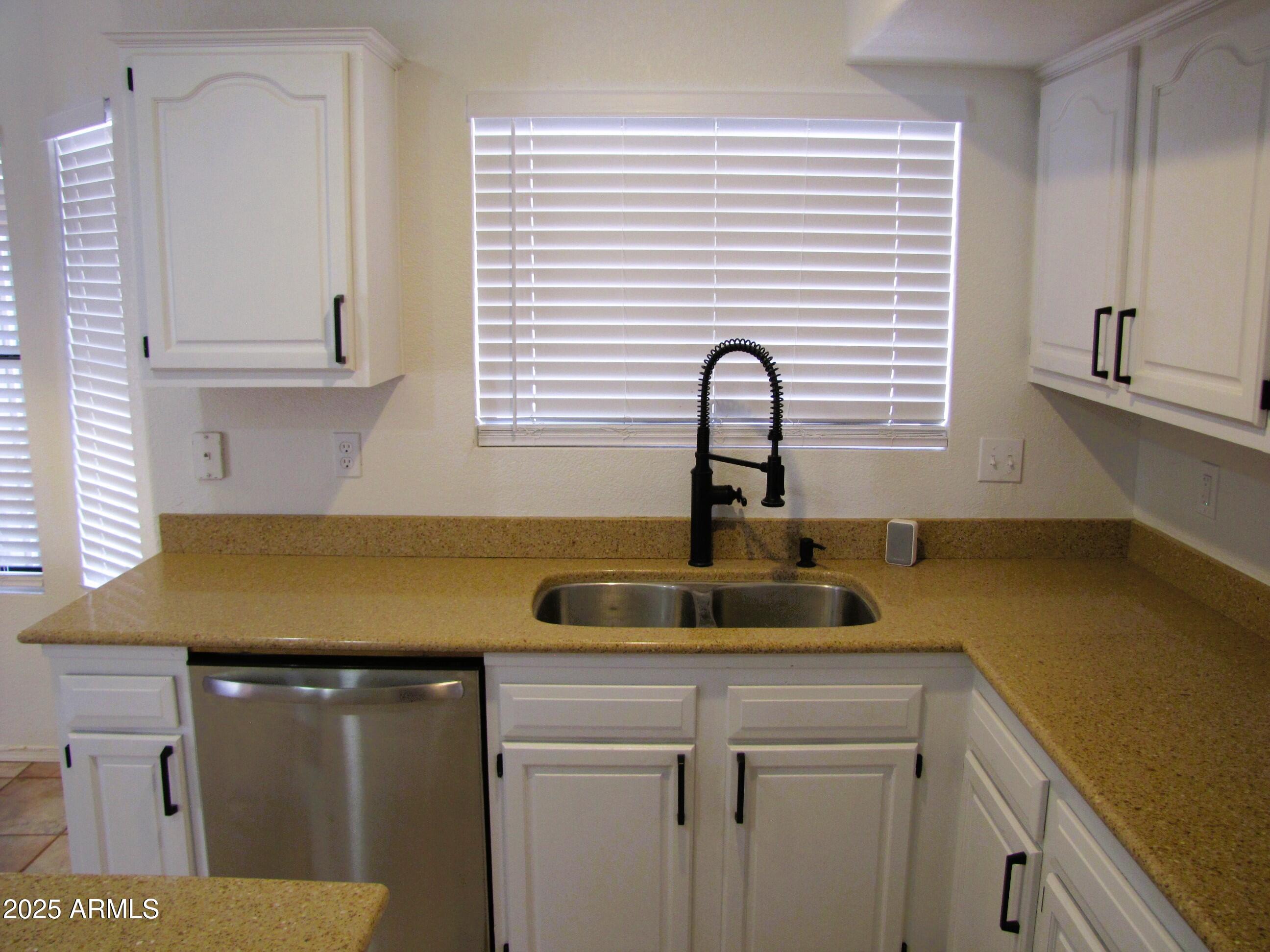 FOOTHILLS RANCH PHASE 1 - Residential Lease