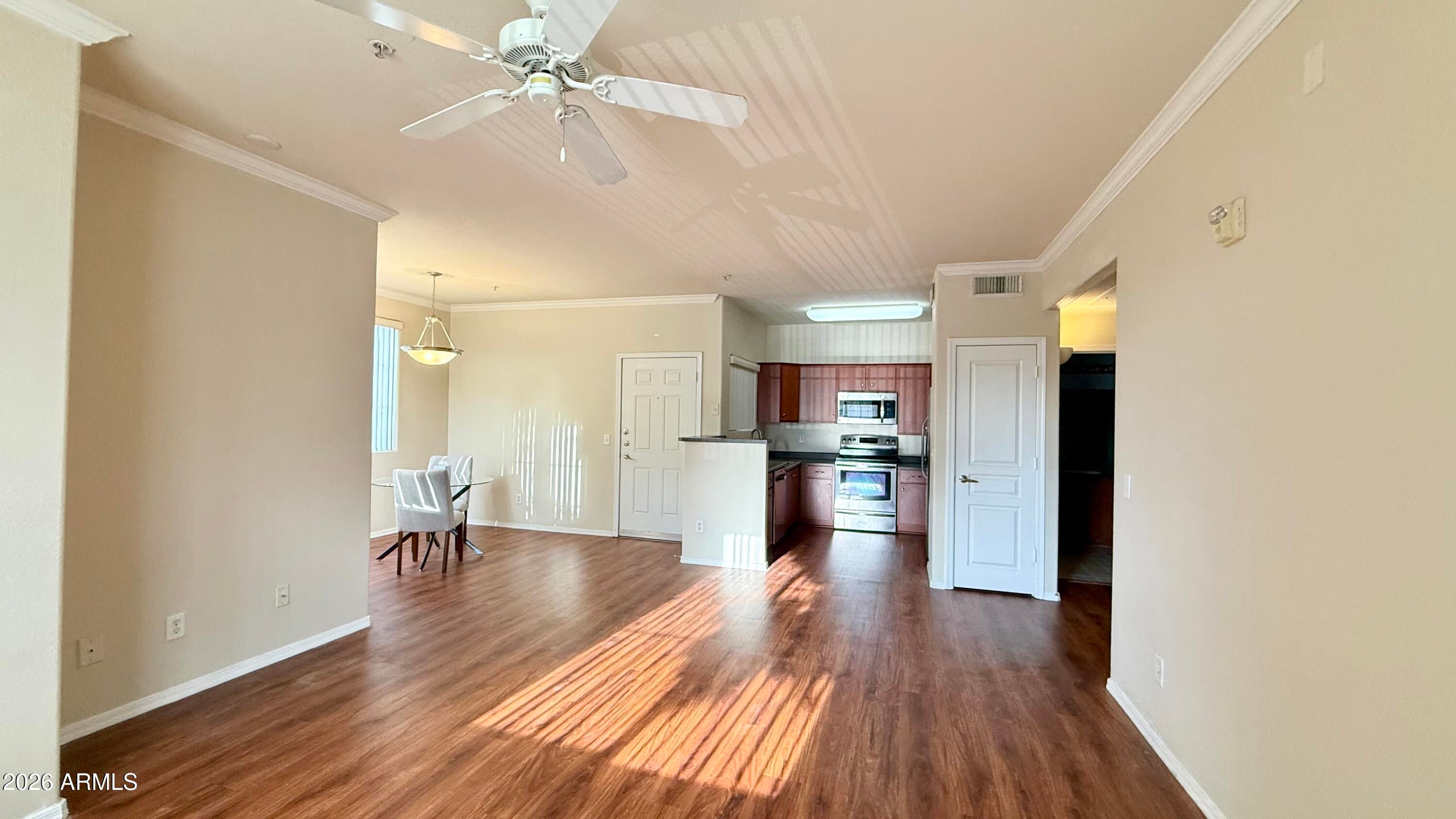 1941 S PIERPONT Drive 1121
